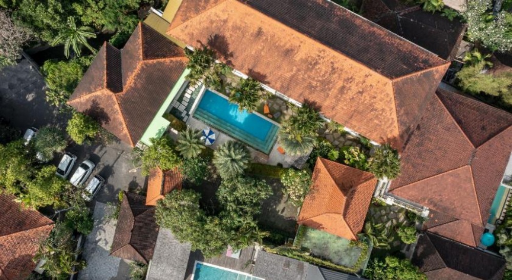 Tapa Tepi Kali by Pramana